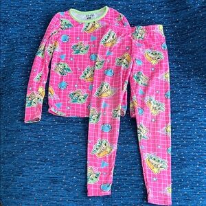 Cuddl Duds Star Wars Pink and Green Character base layer size small, Mandalorian